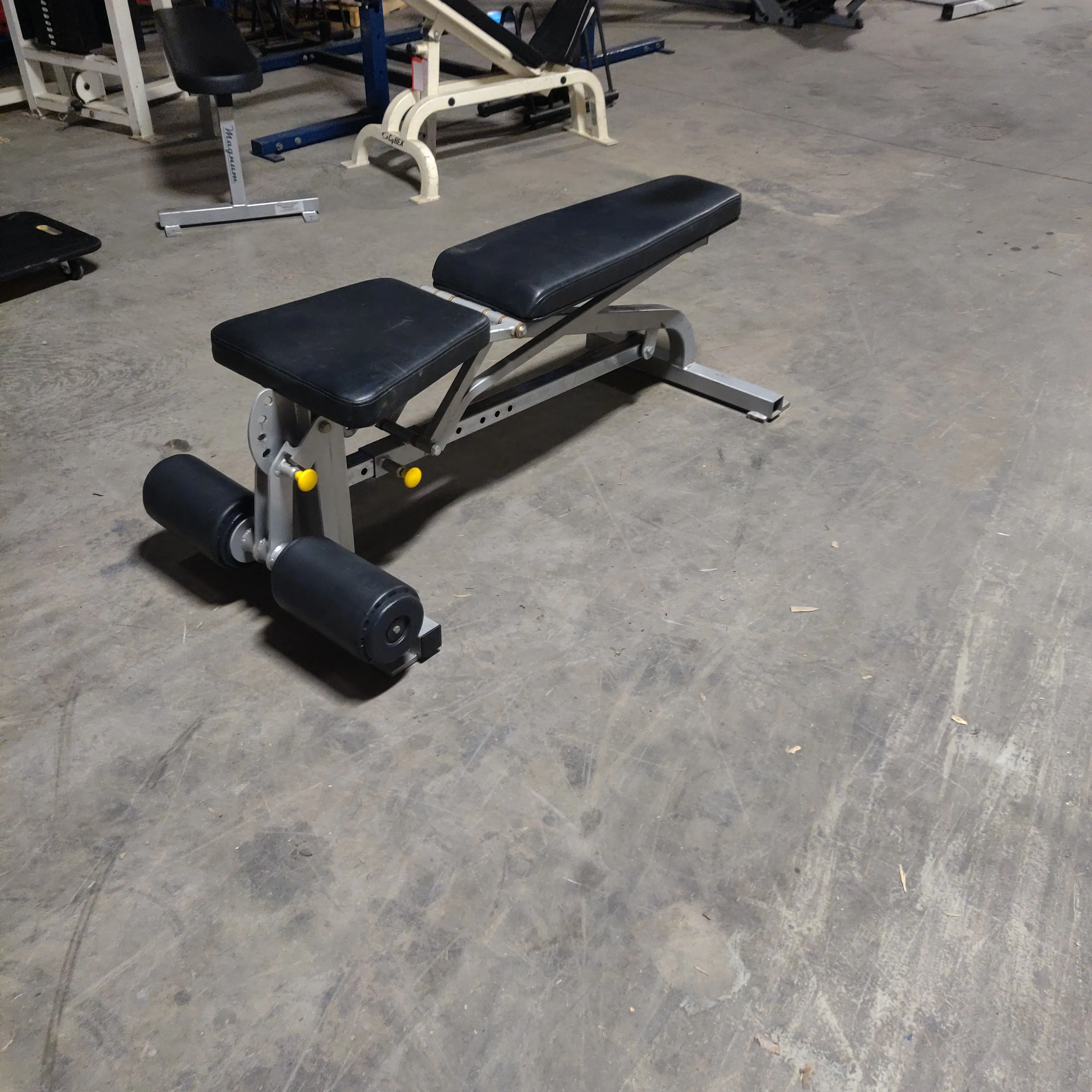 Adjustable Weight Bench