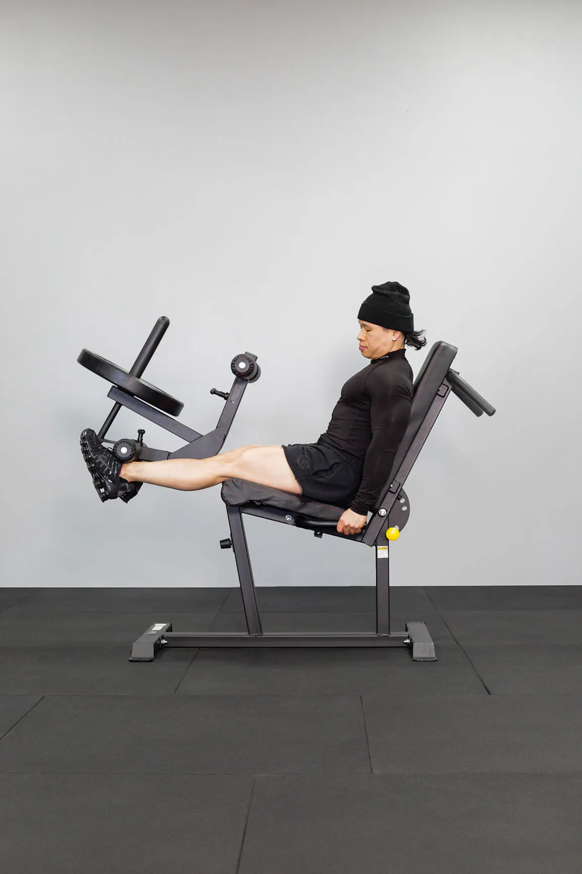 Body Iron Leg Extension & Prone Curl Machine