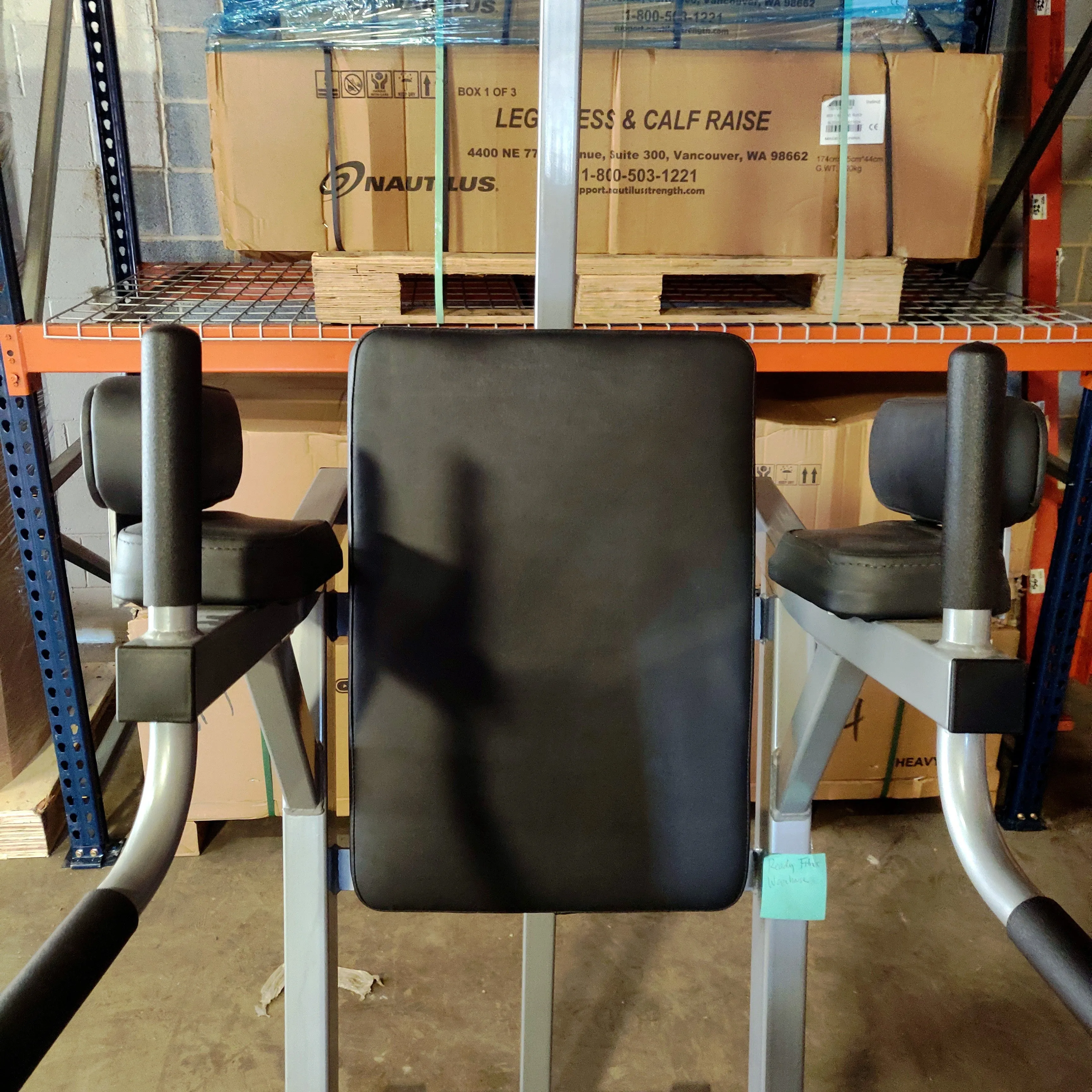 Matrix Captain's Chair Vertical Leg Raise Pullup/Dip Combo