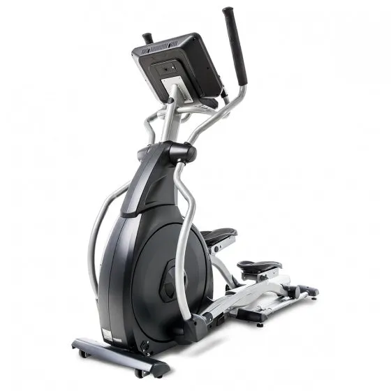 Spirit CE800 Eliptical Trainer