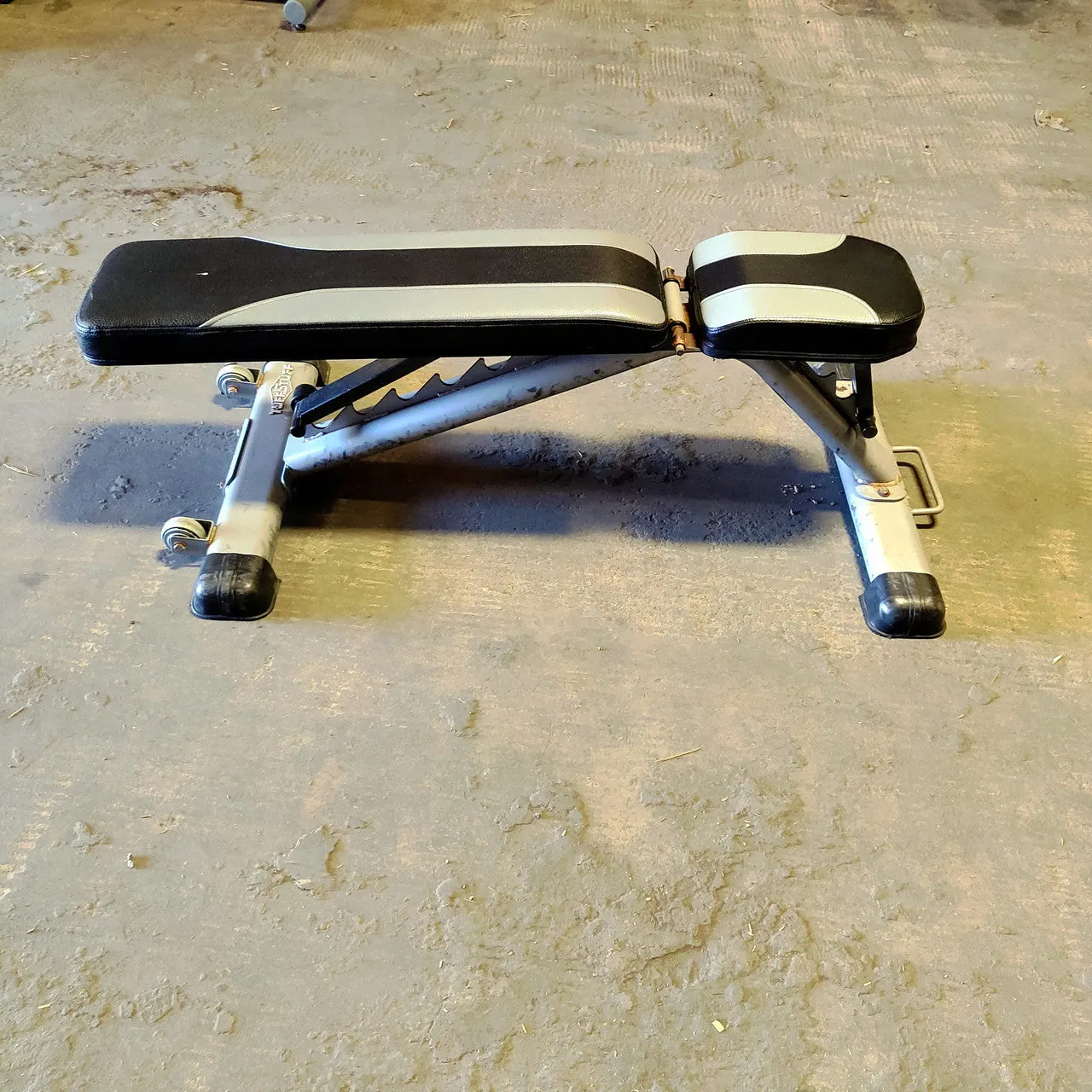 TuffStuff FID Weight Bench